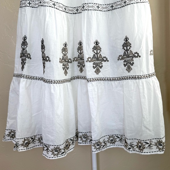 Sold - Picture 4 of 6